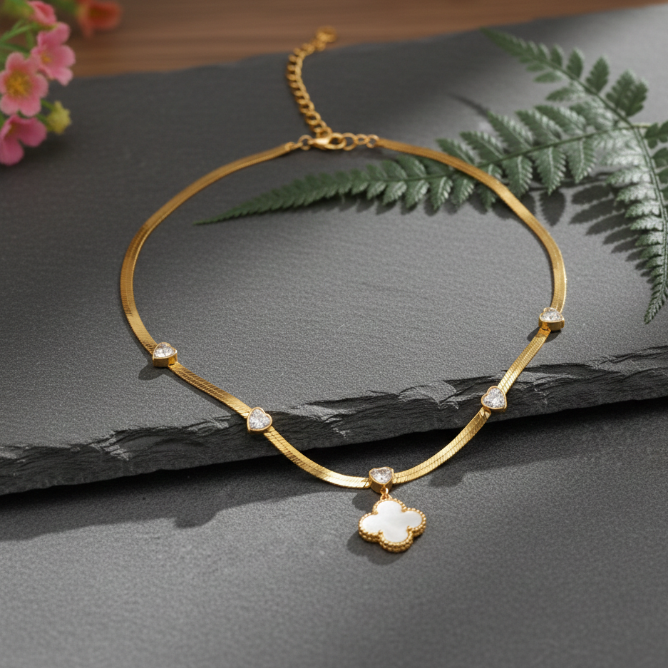 Ira Clover Necklace jewellery product view 4