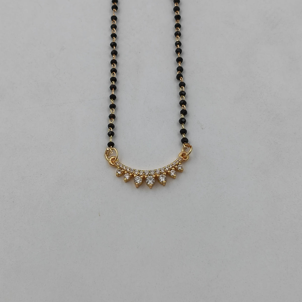 Ratna Jyoti Mangalsutra jewellery product view 4