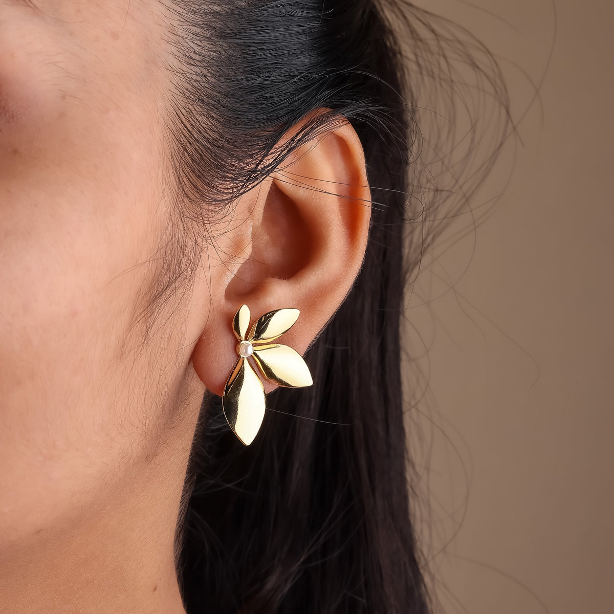Gold Flower Earrings jewellery product view 9