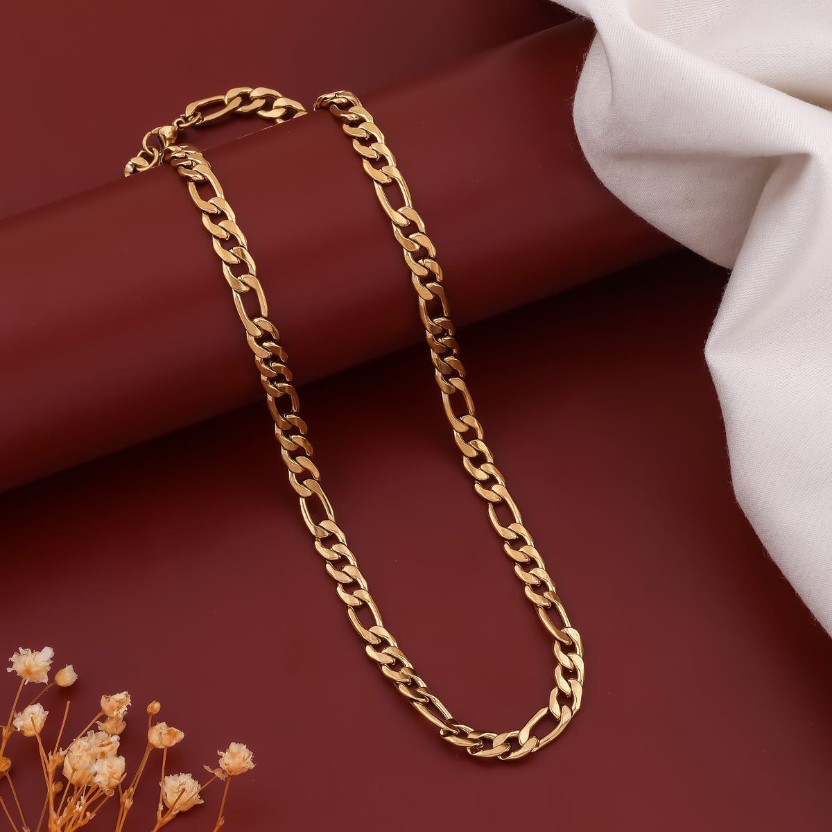 Elite Classic Figaro Gold Chain jewellery product view 1