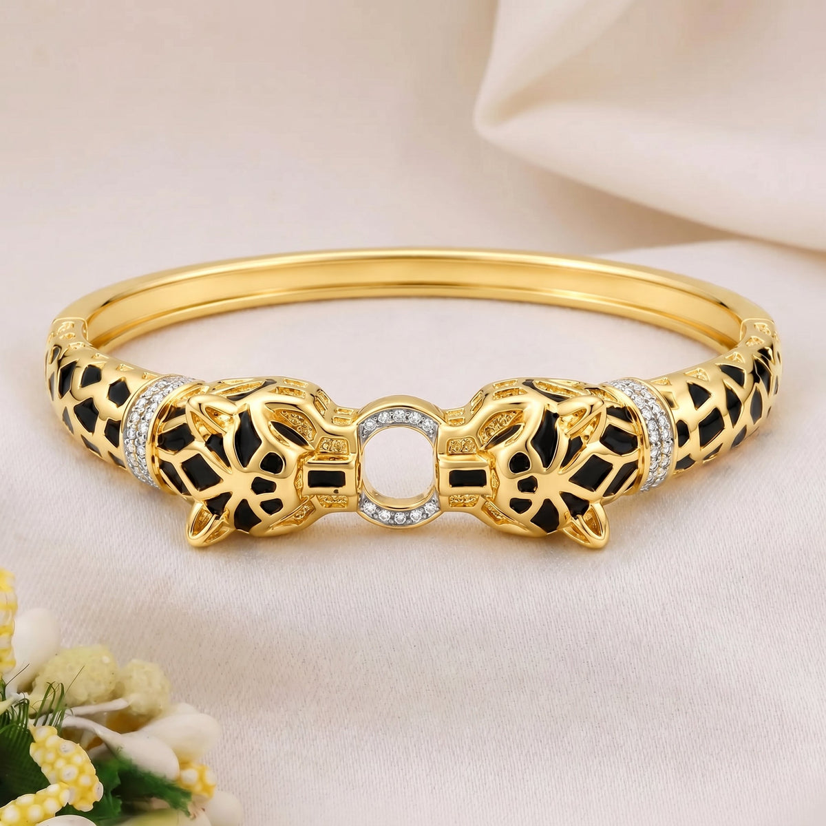 Royal Panther Crown Kada jewellery product view 4