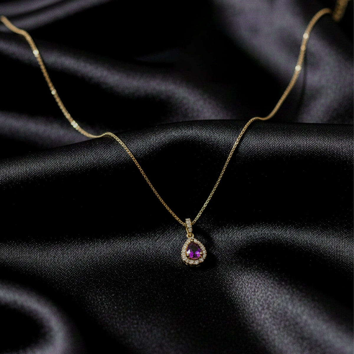 Purple Amethyst Gold Pendant Necklace jewellery product view 4