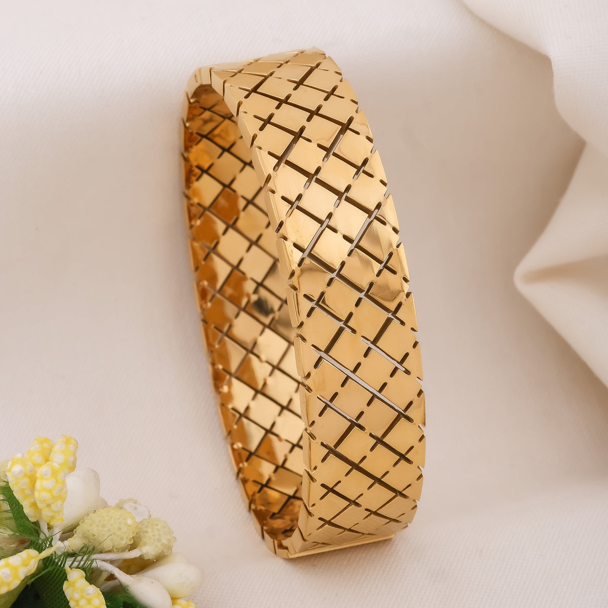 Vartika Kada jewellery product view 1