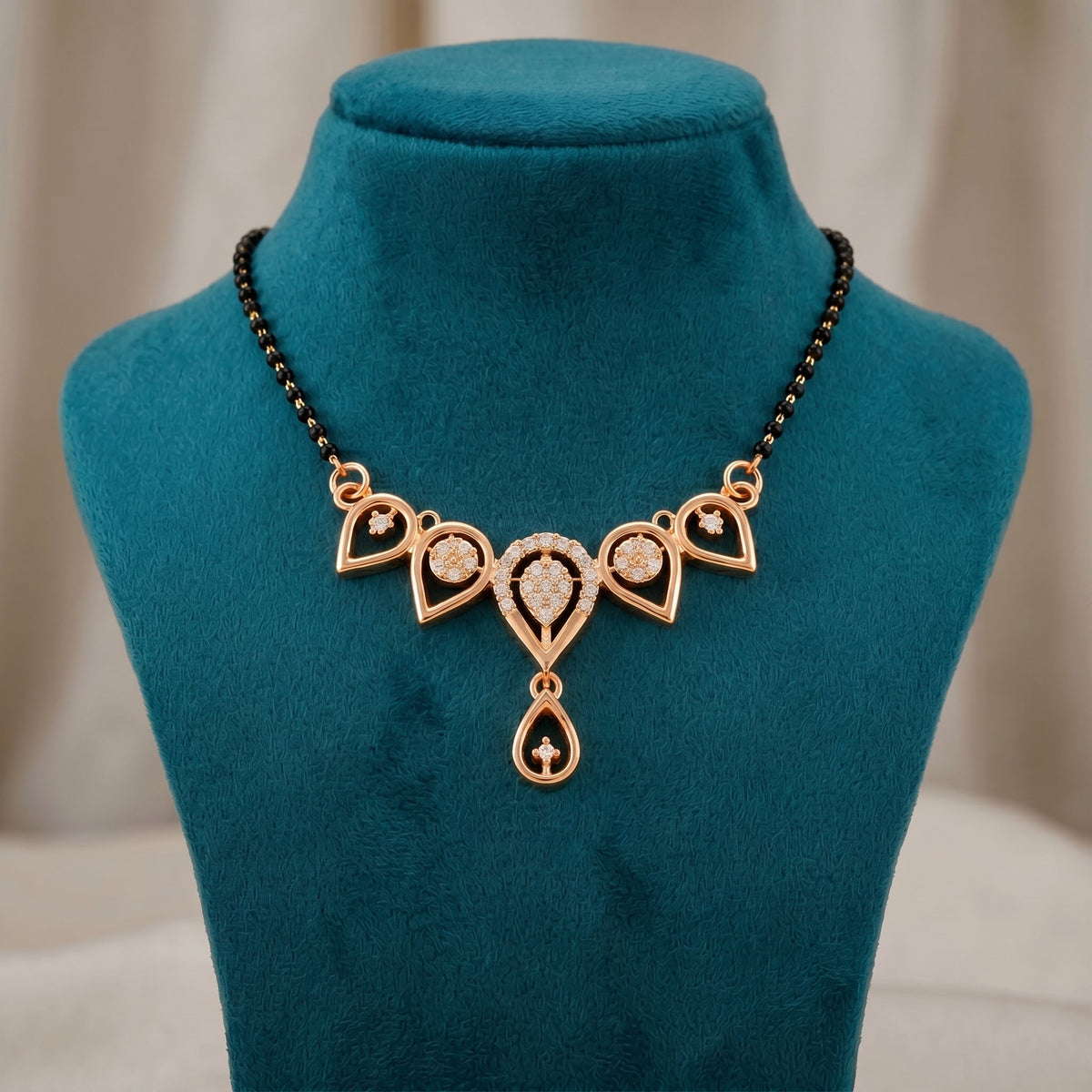 Heer Mangalsutras jewellery product view 3